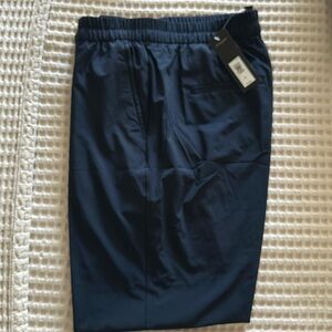 AIRSTRETCH TAPERED PANT- Banana Republic